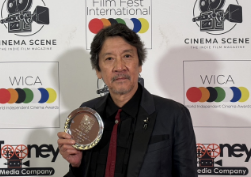 主演 奥田瑛二